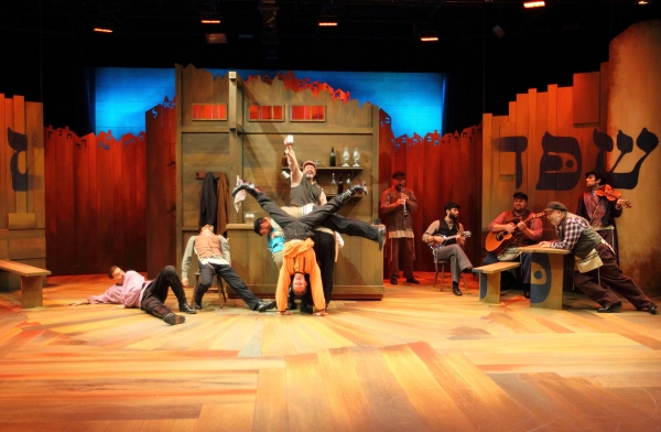 Photo Flash: First Look at Human Race Theatre's FIDDLER ON THE ROOF Image