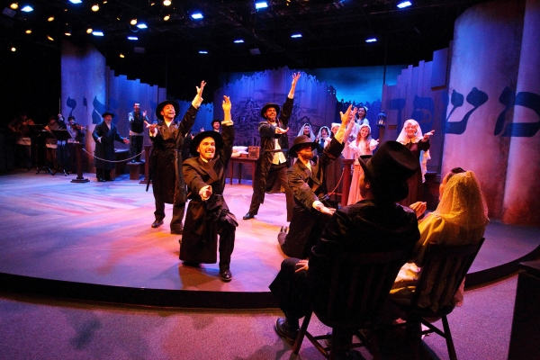 Photo Flash: First Look at Human Race Theatre's FIDDLER ON THE ROOF Image