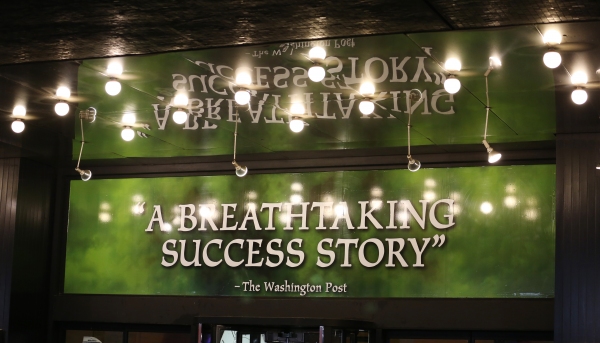 Photo Coverage: WICKED's 10th Anniversary Cast Curtain Call Broadway Celebration! Image