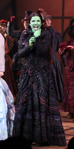 Photo Coverage: WICKED's 10th Anniversary Cast Curtain Call Broadway Celebration!  Image