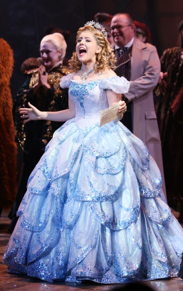 Photo Coverage: WICKED's 10th Anniversary Cast Curtain Call Broadway Celebration!  Image