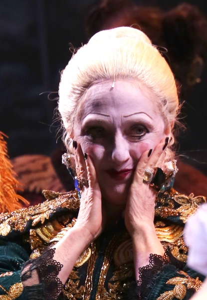 Photo Coverage: WICKED's 10th Anniversary Cast Curtain Call Broadway Celebration!  Image