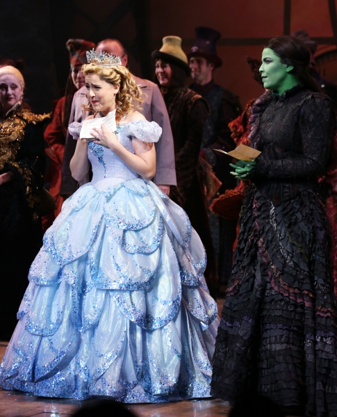 Photo Coverage: WICKED's 10th Anniversary Cast Curtain Call Broadway Celebration! Image