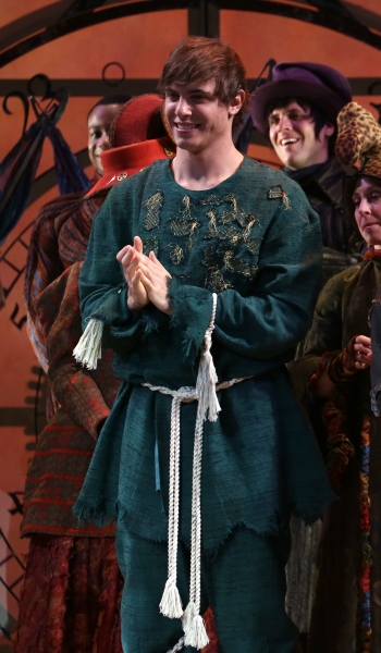Photo Coverage: WICKED's 10th Anniversary Cast Curtain Call Broadway Celebration!  Image