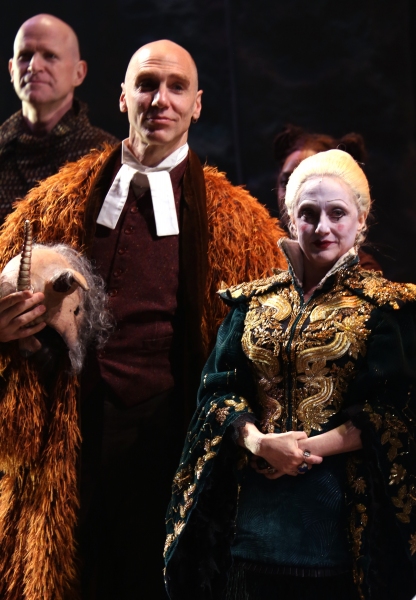 Photo Coverage: WICKED's 10th Anniversary Cast Curtain Call Broadway Celebration!  Image