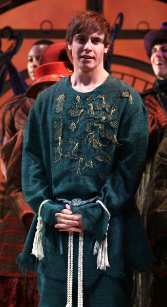 Photo Coverage: WICKED's 10th Anniversary Cast Curtain Call Broadway Celebration!  Image