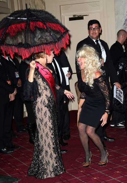 Photo Coverage: Billy Crystal, Katie Couric & More Celebrate HULAWEEN IN THE BIG EASY Image