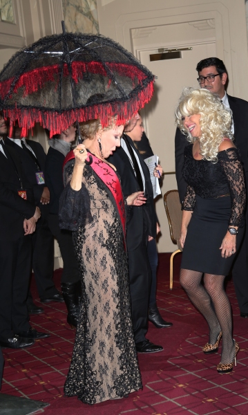 Photo Coverage: Billy Crystal, Katie Couric & More Celebrate HULAWEEN IN THE BIG EASY Image