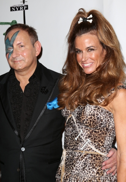 Photo Coverage: Billy Crystal, Katie Couric & More Celebrate HULAWEEN IN THE BIG EASY Image
