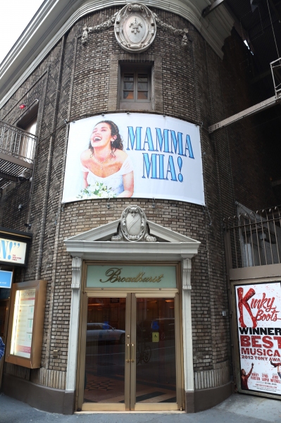Photo Coverage: On the Marquee - MAMMA MIA! Opens Its Doors at the Broadurst Image