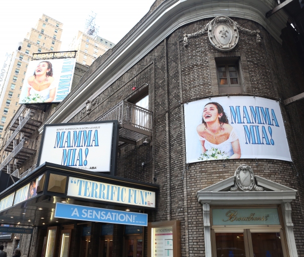 Photo Coverage: On the Marquee - MAMMA MIA! Opens Its Doors at the Broadurst Image