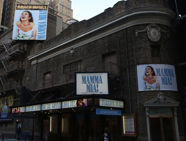 Photo Coverage: On the Marquee - MAMMA MIA! Opens Its Doors at the Broadurst Image