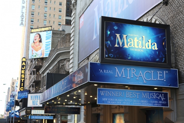 Photo Coverage: On the Marquee - MAMMA MIA! Opens Its Doors at the Broadurst Image