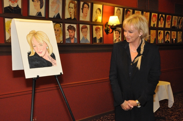 Photo Coverage: MAMMA MIA! Creator Judy Craymer Receives Sardi's Portrait 