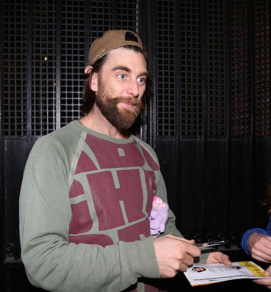 Photo Coverage: At the Stagedoor for RICHARD III on Opening Night! Image