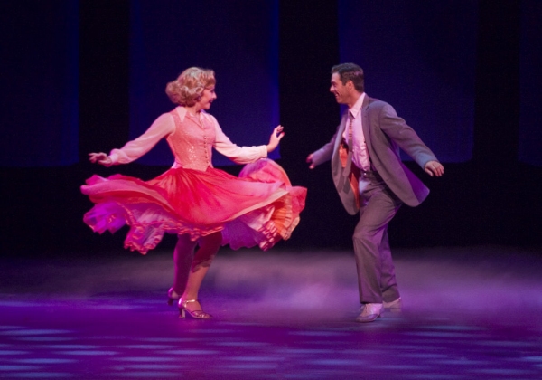 Photo Flash: First Look at the National Tour of IRVING BERLIN's WHITE CHRISTMAS Image
