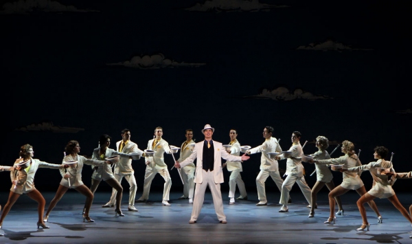 Photo Flash: First Look at the National Tour of IRVING BERLIN's WHITE CHRISTMAS Image