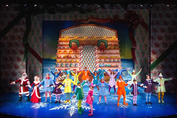 Photo Flash: Christopher Sutton and More in ELF, Opening Tonight at Walnut Street Theatre Image