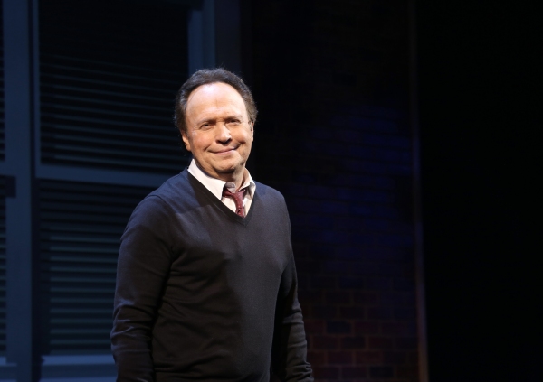Photo Coverage: Billy Crystal Returns to Broadway in 700 SUNDAYS; Inside Opening Night Curtain Call!  Image