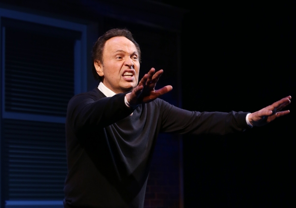 Photo Coverage: Billy Crystal Returns to Broadway in 700 SUNDAYS; Inside Opening Night Curtain Call!  Image
