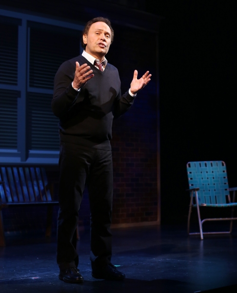 Photo Coverage: Billy Crystal Returns to Broadway in 700 SUNDAYS; Inside Opening Night Curtain Call!  Image