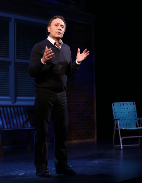 Photo Coverage: Billy Crystal Returns to Broadway in 700 SUNDAYS; Inside Opening Night Curtain Call!  Image