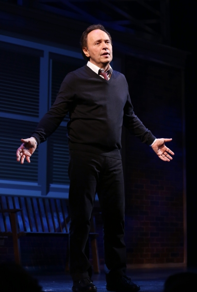 Photo Coverage: Billy Crystal Returns to Broadway in 700 SUNDAYS; Inside Opening Night Curtain Call! 