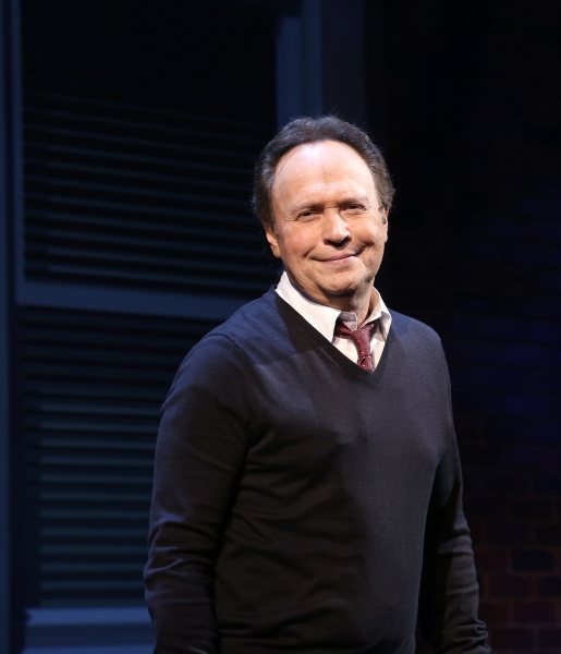 Photo Coverage: Billy Crystal Returns to Broadway in 700 SUNDAYS; Inside Opening Night Curtain Call! 