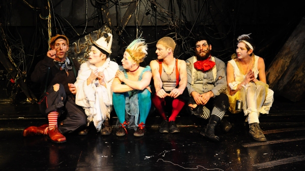 Photo Flash: First Look at The Ruffians' BURNING BLUEBEARD Image