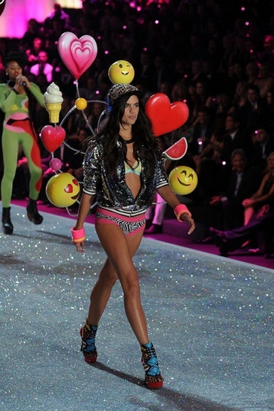 Photo Coverage: Victoria's Secret Runway Show 