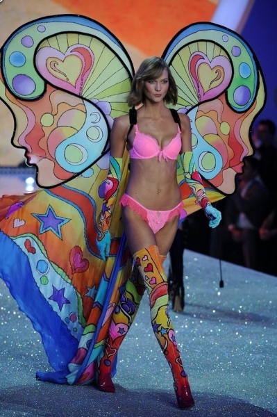 Photo Coverage: Victoria's Secret Runway Show 