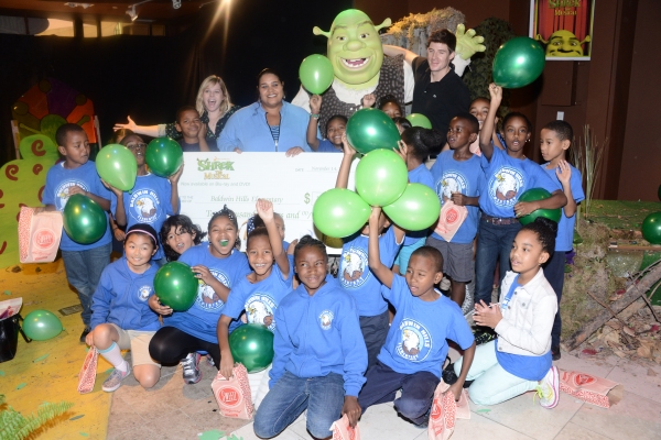 Photo Flash: SHREK THE MUSICAL Celebrates NAfME Grants with Baldwin Hills Elementary Image