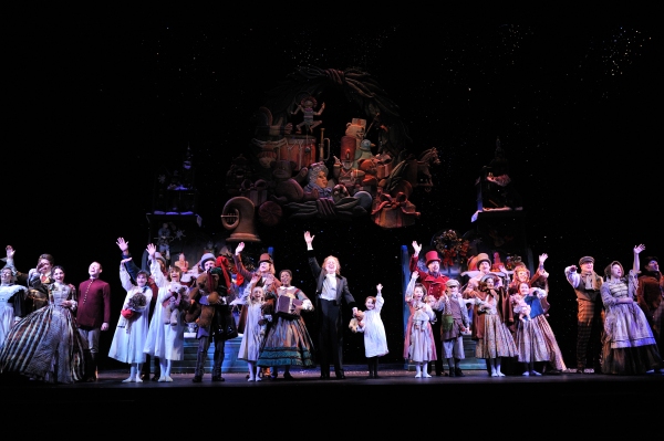 Photo Flash: First Look at Great Lakes Theater's A CHRISTMAS CAROL Image
