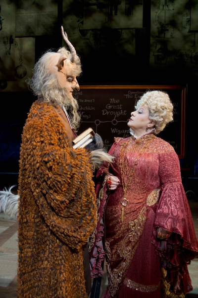 Photo Flash: First Look at New West End WICKED Cast - Willemijn Verkaik, Savannah Stevenson & More! Image