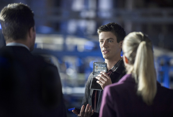 Photo Flash: First Look at Grant Gustin as 'Flash' on The CW's ARROW Image