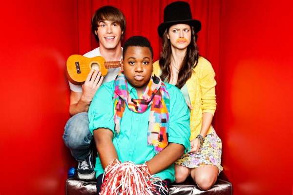 Photo Flash: GLEE Cast Takes to the Photo Booth for Additional Season 5 Promo Shots Image