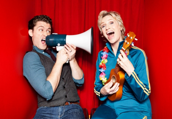 Photo Flash: GLEE Cast Takes to the Photo Booth for Additional Season 5 Promo Shots Image