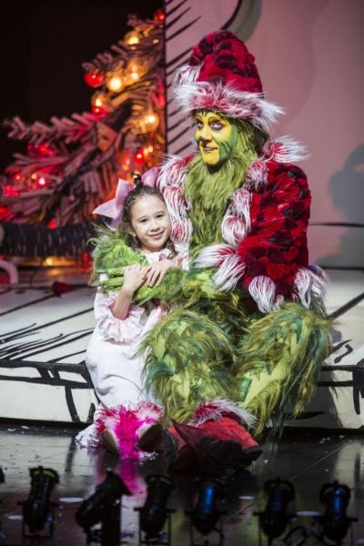 Gabriella Dimmick as Cindy-Lou Who and Steve Blanchard as The Grinch Photo
