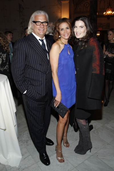 Photo Flash: Joan Rivers, Kelly Rutherford & More Attend NYSPCC's Wine Dinner Image