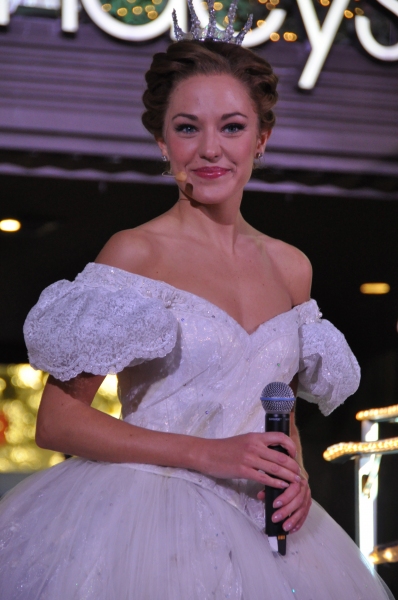 Photo Coverage: Rebecca Luker, Laura Osnes & More Perform at Macy's Christmas Windows Unveiling 