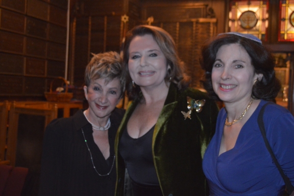 Photo Flash: Stephen Bogardus, Marilyn Sokol, and More at '2013 Best of Broadway & Cabaret' Actors' Temple Benefit Image