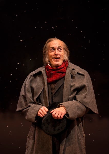 Larry Yando (Scrooge) Photo