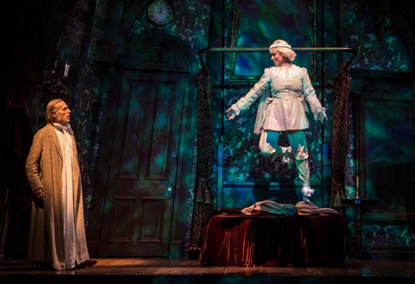 Photo Flash: First Look at Larry Yando and More in Goodman Theatre's A CHRISTMAS CAROL 