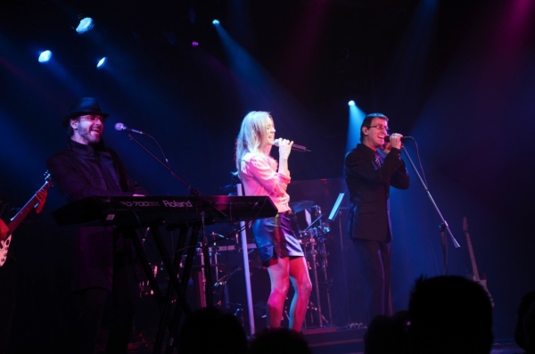 Photo Flash: THE AUSTRALIAN BEE GEES SHOW Relives Historic Night with Veronic  Image