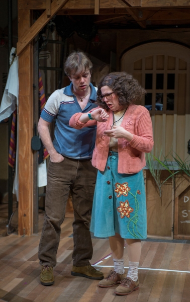 Photo Flash: First Look at Milwaukee Rep's NOISES OFF 