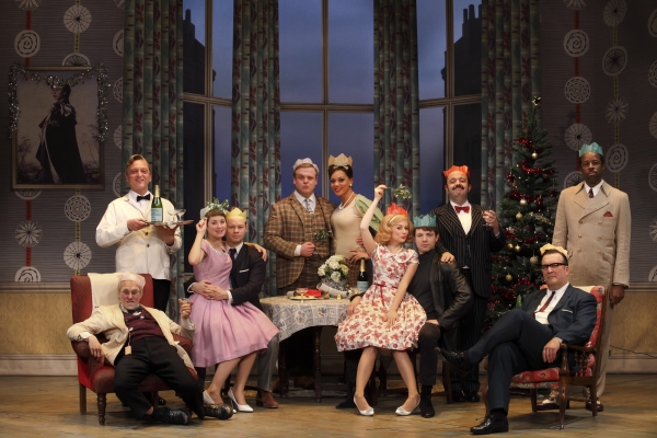 Photo Flash: ONE MAN, TWO GUVNORS Celebrates the Season Image