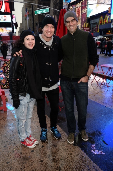 Photo Flash: Drama League Founding Supporters' Flash Mob Proposal in Times Square Image