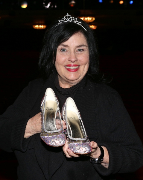 Photo Coverage: DUCK DYNASTY Cast Visits CINDERELLA on Broadway! Image