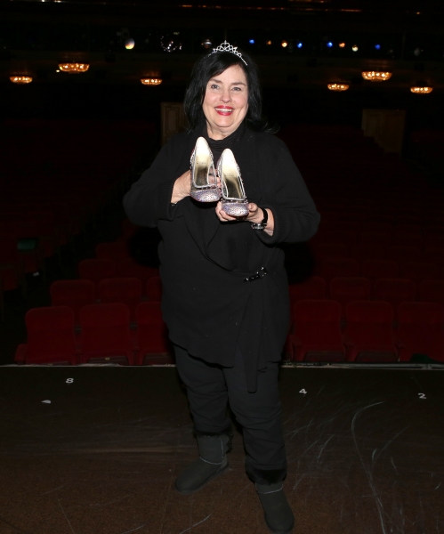 Photo Coverage: DUCK DYNASTY Cast Visits CINDERELLA on Broadway! Image