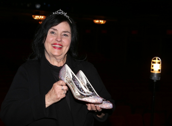 Photo Coverage: DUCK DYNASTY Cast Visits CINDERELLA on Broadway! Image